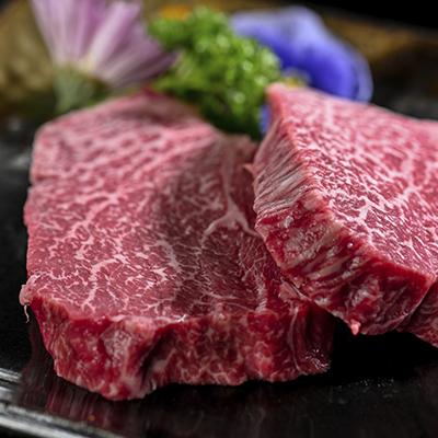 【柔らかくて美味しい赤身肉! 脂っぽさとは無縁のお肉です。】米沢牛A5ランプステーキ 150g×2
